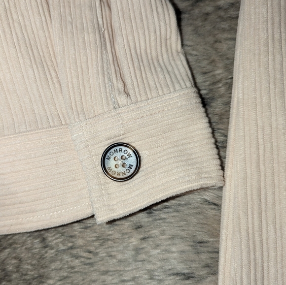 Monrow Corduroy Oversized Shacket Taupe Women's Medium NWT HJ0212-2 - Picture 13 of 16